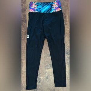 PINK Victoria’s Secret ultimate leggings women Sz Small